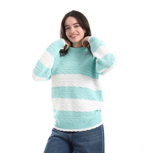 Women's plain wool pullover with a round neck and striped pattern