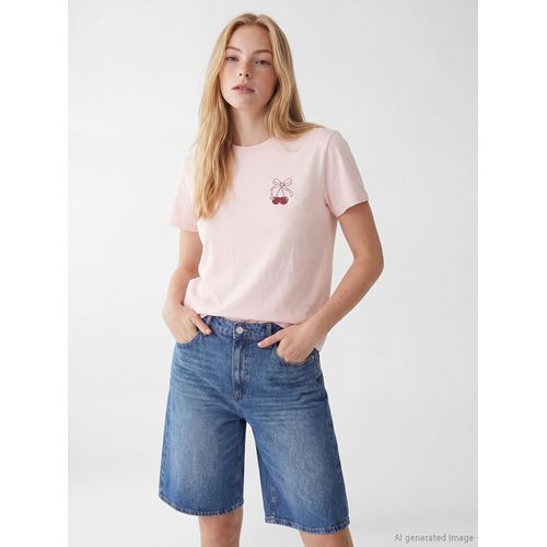 Woman Pink T-Shirt