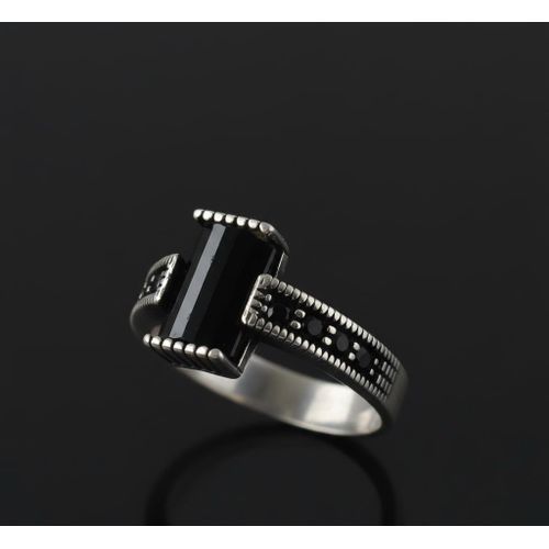 sterling silver ring with a black onyx stone
