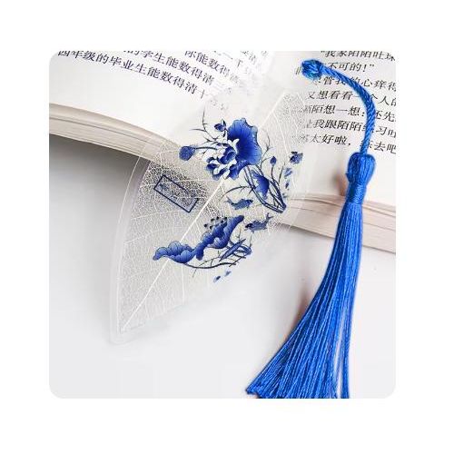A Stylish Reading Accessory With A Nature-inspired Design