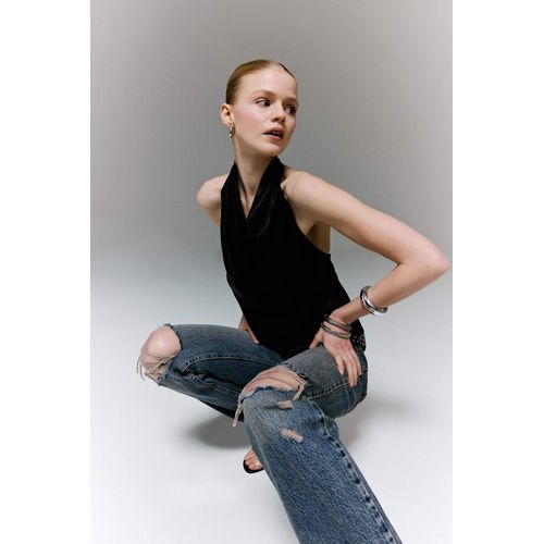 Regular Fit Degaje Neck Sleeveless Blouse