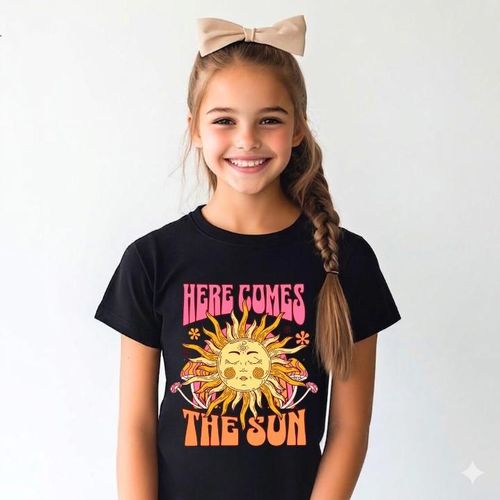 Short Sleeves T-shirt For Girls Cotton Material