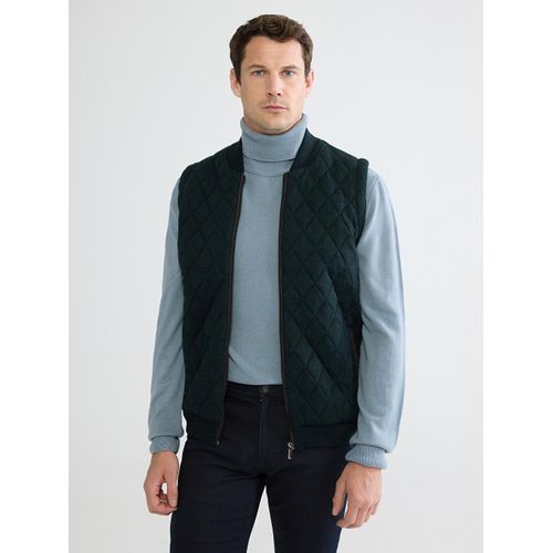 Classic Fit College Collar Men's Vest