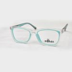 Panda نظارات للأطفال مصنوعة من مادة TR خفيفة الوزن ومرنة، تتميز بإطار شفاف مع تفاصيل داخلية زرقاء فاتحة وذراعات رمادية، غير قابلة للكسر ومثالية للمدرسة والاستخدام اليومي.