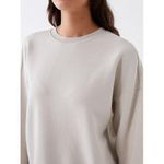 product_image_name-LC Waikiki-بلوفر نسائي واسع بياقة دائرية-3