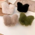 product_image_name-Generic-طقم بنسات شعر فروية ناعمة (3  قطع) – لمظهر جذاب ولمسات ناعمة لكل إطلالة-2