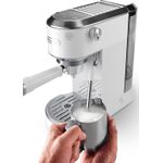 product_image_name-De'Longhi-Dedica Duo EC890.WI، آلة قهوة باريستا بمضخة، إسبريسو وكولد برو، آلة يدوية مع عصا تبخير لاتيه آرت، عرض 15 سم، 2 إسبريسو، شاشة تعمل باللمس، كوب يصل إلى 13 سم، ابيض-1