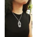 product_image_name-Generic-Queen necklace withstudded tear shape pendant -1
