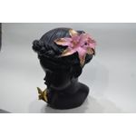 product_image_name-Generic-راس انتيكة بها فراشة دهبى على كتفها ديكور-1