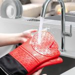 product_image_name-Generic-قفازات فرن، قفازات فرن سيليكون مقاومة للحرارة طويلة جداً غير قابلة للانزلاق للشواء والطهي والخبز و المطبخ والميكروويف والبيتزا (أحمر، زوج واحد)-2