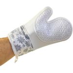 product_image_name-Generic-جوانتي فرن من السيليكون، قفازات مقاومة للحرارة للخبز والطبخ، حوامل اواني مطبخ غير قابلة للانزلاق بتصميم ندفة الثلج، قفازات متينة ومقاومة للماء للتعامل مع الاطباق الساخنة والشواء (ابيض)-1