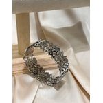 product_image_name-Generic-إسوارة عريضة من الفولاذ المقاوم للصدأ باللون الفضي مع تصميم معقد بقطع أوراق/شبكة - مجوهرات نسائية بارزة-1