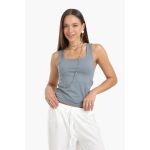 product_image_name-Carina-Sleek Solid Patterned Top-1