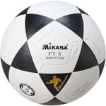 product_image_name-Generic-كرة القدم FT-5 - حجم 5 كرة قدم كلاسيكية باللونين الأسود والأبيض - هيكل من النايلون المتين - مثالية للتدريب والمباريات واللعب الترفيهي - مقاومة للماء وخفيفة الوزن - مناسبة للأطفال والكبار - للاستخدام الداخلي والخارجي-1