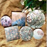 6 Porcelain decorative plates