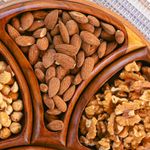 product_image_name-Generic-Round divided snack dish made of natural pine wood-2