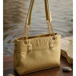 product_image_name-Generic-حقيبة كتف نسائية فاخرة بلون ذهبي ميتاليك - تصميم عصري بمقابض سلسلة ذهبية أنيقة وحزام للكتف اضافي -2