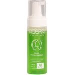 Beauty & Beyond فرشاة تنظيف حب الشباب برغوة من AGERA، 150 مل