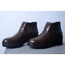 اشتري Women Leather Ankle Boot - Brown في مصر
