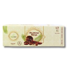 Buy Green Oases Majdoul Dates 1/2 KG in Egypt