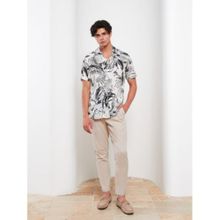 اشتري LC Waikiki Regular Fit Short Sleeve Patterned Men's Shirt في مصر