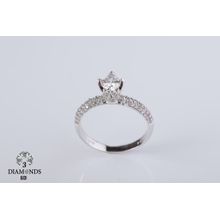 اشتري 3Diamonds Platinum Plated Ring For Women With Zircon Stone - Silver (ELWA3D) في مصر