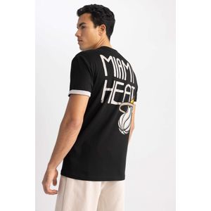 Defacto Fit NBA Miami Heat Licensed Oversize Fit Crew Neck T-Shirt