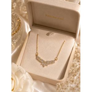 "Flower of Beauty" Chain (Crystal-Encrusted Rose Design) – Radiance Pulsating with Femininity