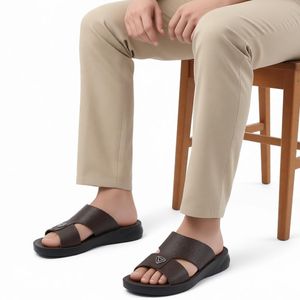 سليبررجالي جلد  – تصميم عصري مريح بخامة عالية الجودة ونعل طبي مبطن – مثالي للاستخدام اليومي والمشاوير