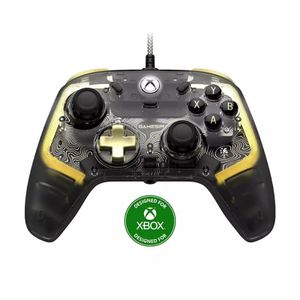 Gamesir ذراع تحكم سلكي  Kaleid Flux لأجهزة Xbox بإضاءة RGB وتصميم شفاف