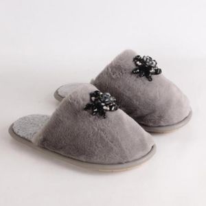 شبشب حريمي لكلوك شتوي للبيت - فرو - رمادي 