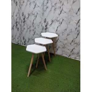 طقم طاولات متداخلة - طاولات قهوة وجانبية عصرية بتصميم بسيط وارجل خشبية - تصميم موفر للمساحة لغرفة المعيشة او غرفة النوم او المكتب (تصميم سداسي -4)
