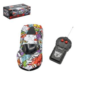 سيارة سباق ألعاب تحكم عن بعد بتصميم جرافيتي (Graffiti) - تردد 27 ميجاهرتز ثنائي القناة - متعدد الألوان