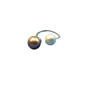 double pearl bypass ring featuring two round pearls