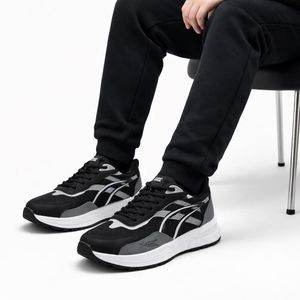 Men's lace-up sneakers made of genuine leather with a comfortable rubber sole