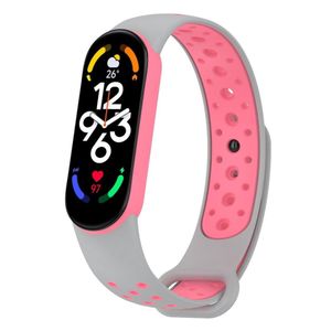 سوار بديل من السيليكون الناعم القابل للتعديل والتهوية لساعة شاومي مي باند 5/6 للرجال والنساء، متوفر بلونين (رمادي/وردي).