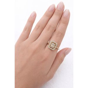 Golden Emerald Halo Ring