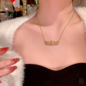 قلادة ايزيس -سلسلة فرعونية ستانلس دهبي -سلسلة ستانلس مستوحاة من الحضارة المصرية القديمة -قلادة فرعونية