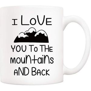 كوب قهوة بهدية مع اقتباس حب للزوجة أو الزوج أو الصديق أو الصديقة، أحبك إلى الجبال والعودة
