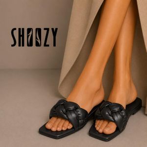 Shoozy نعال نسائية عصرية
