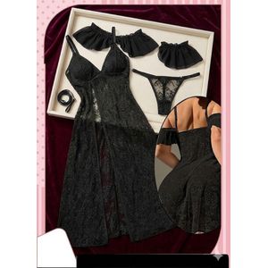 طقم لانجري دانتيل ملكي