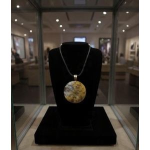 Natural Agate Stone Pendant Necklace - Rare Color - Absolutely Genuine Natural - Unisex - Elegant Gift for Natural Stone Lovers - Great for Pulling Negative Energy from the Body and Lifting Spirits