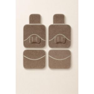 كراسي عربية تقليدية مصنوعة من مواد عالية الجودة