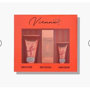 Mood  set Vienna Body Lotion, Body Splash And Hand Cream Gift Set