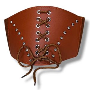 حزام مطاطي للنساء - بتصميم جديد - مقاس واحد - بكباسين بومبية فضي