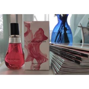 Oriflame بخاخ العطر برائحة زهرة قبلة الحب