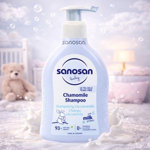 Sanosan شامبو الأطفال بالبابونج – 200 مل – شامبو لطيف بدون دموع ببروتين الحليب والبابونج لتنظيف فروة الرأس الحساسة ومنح الشعر نعومة وسهولة في التمشيط – مناسب من الولادة