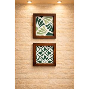 Set of 2 Wooden Frames Modern Decor 20x20cm - Chic Brown - Green Pictures Without Glass - Back Adhesive Hanging