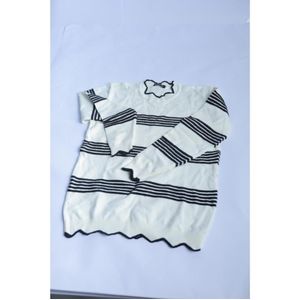 Dress Code Women's white pullover with black stripes.SIZE S BRAND DRESSCODE