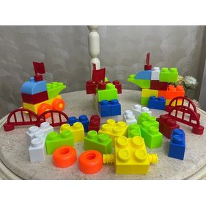 لعبة مكعبات حجم كبير